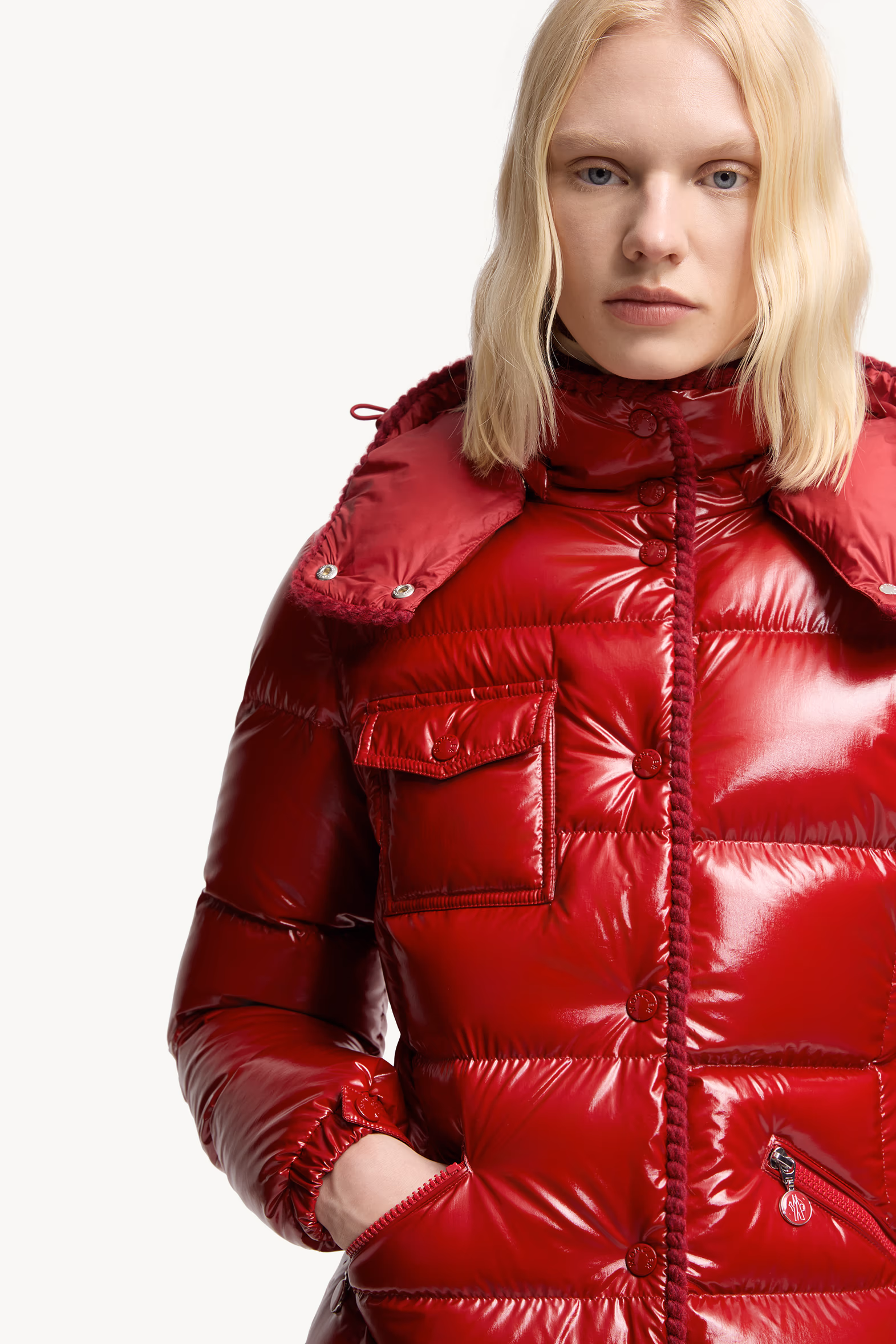 Doudoune courte à capuche et bordure tressée Glareins Femmes Rouge Moncler 7